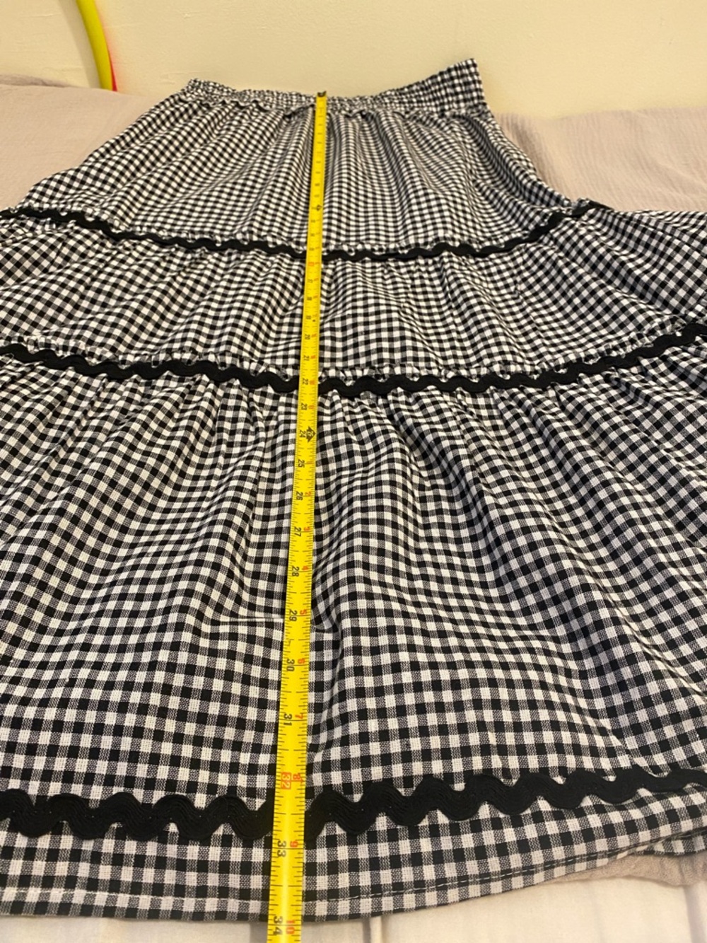 DEJA BLUE Set Black & White Gingham TOP & Tiered Maxi Skirt - Women. Size M - Picture 11 of 13